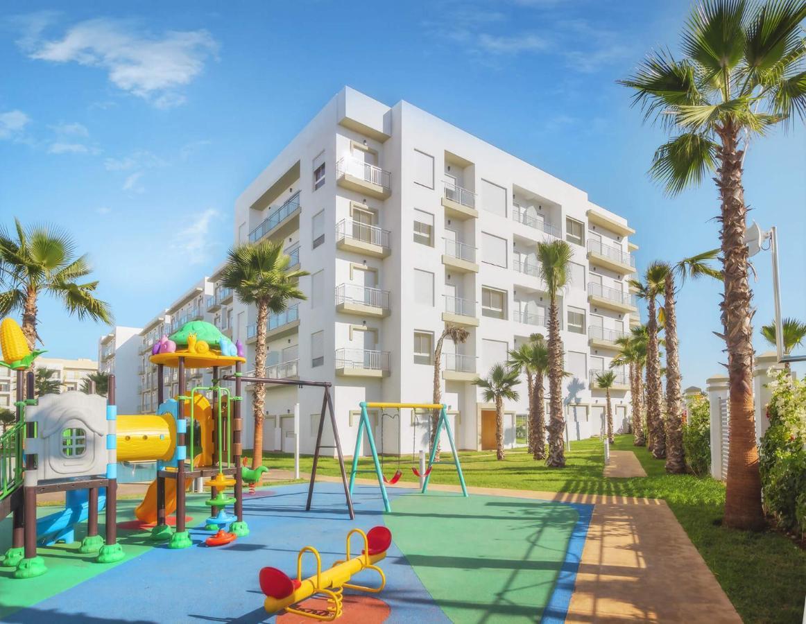 부즈니카 Apparemment De Luxe Vue Piscine 아파트 외부 사진